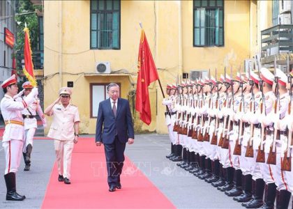 Tổng Bí thư: Đổi mới mạnh mẽ tư duy, cách thức triển khai bảo vệ an ninh chính trị nội bộ