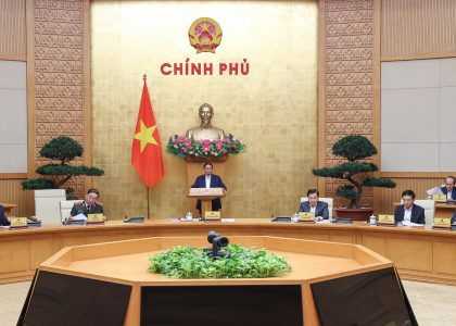 Thủ tướng Chính phủ chỉ đạo tổng rà soát hệ thống văn bản quy phạm pháp luật