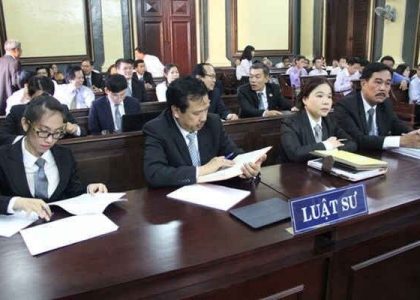 Đề xuất truy cứu TNHS luật sư không tố giác thân chủ chuẩn bị phạm tội