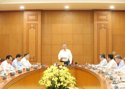 Phải đặt con người ở vị trí trung tâm của mọi mục tiêu, chỉ tiêu và giải pháp bảo vệ môi trường