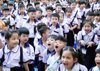 Đẩy mạnh sắp xếp mạng lưới cơ sở giáo dục công lập phù hợp với chính quyền địa phương hai cấp