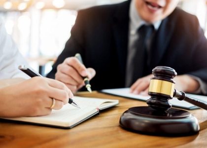 Thúc đẩy hoạt động cung cấp dịch vụ pháp lý miễn phí của luật sư: Kinh nghiệm quốc tế và giá trị tham khảo cho Việt Nam