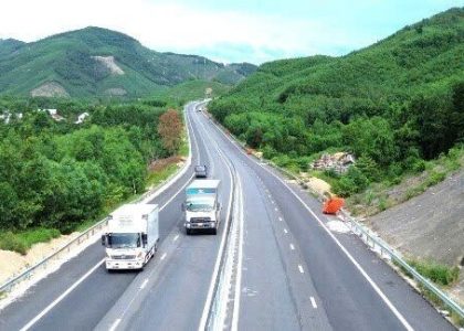 Cao tốc La Sơn – Hòa Liên hoàn thành hơn 90% khối lượng, hướng tới khai thác 4 làn xe trong tháng 8