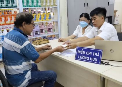 Bộ Nội vụ trả lời kiến nghị giảm tuổi nghỉ hưu với nghề giáo