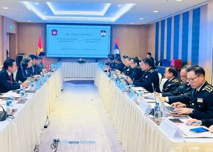 Hải quan Việt Nam và Lào tăng cường phối hợp, tạo thuận lợi thương mại qua biên giới